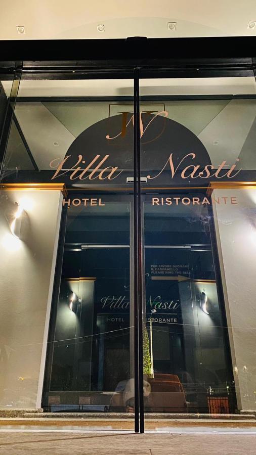 Villa Nasti Hotel Ristorante Canzo Luaran gambar